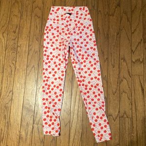 Beach Riot, cherry legging